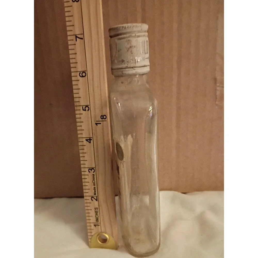 Vintage Old Crow Kentucky Bourbon Whiskey Half Pint Glass Bottle 6.5in 1965